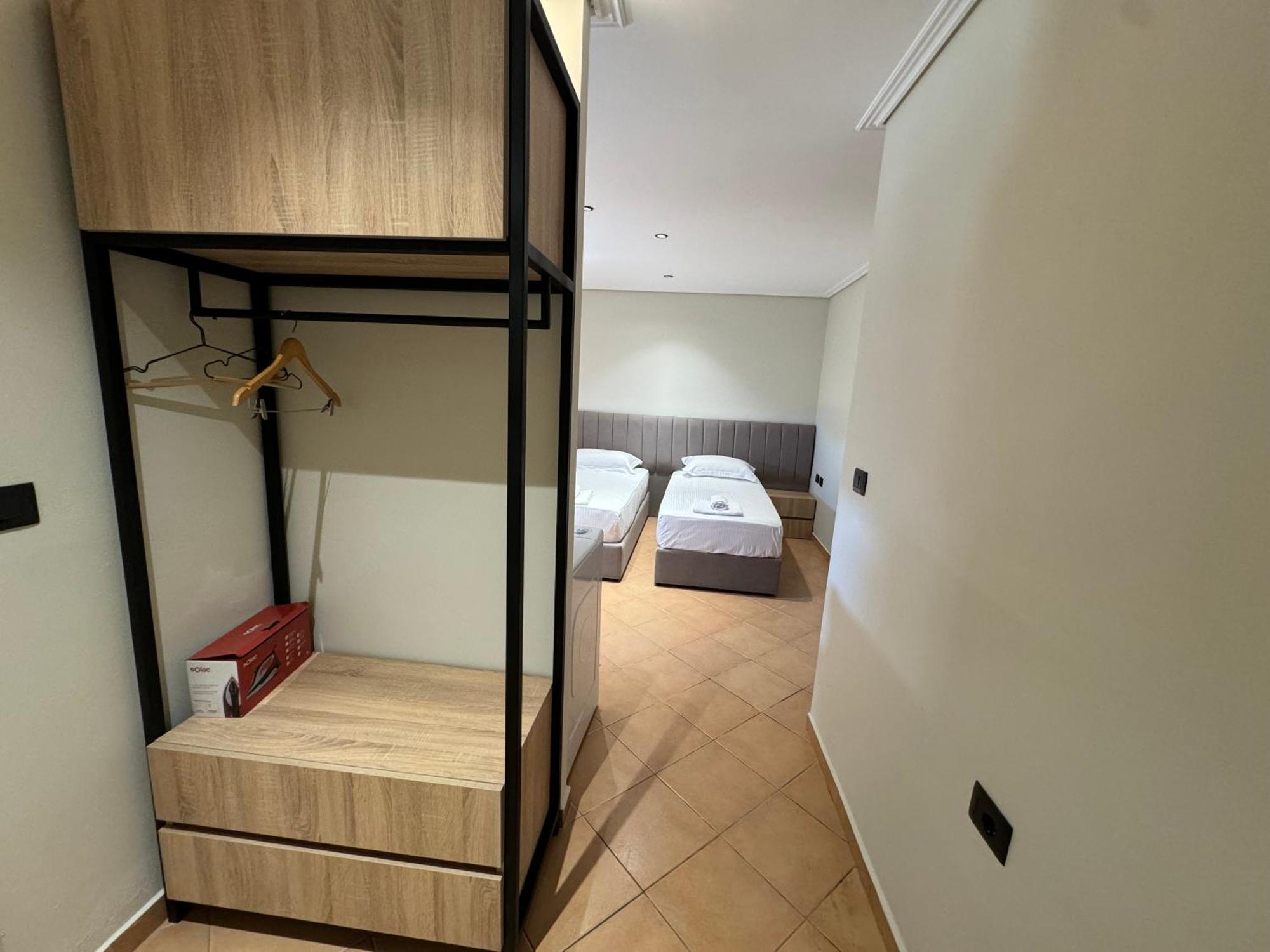 Garden Villa Apartments Sarande Bagian luar foto